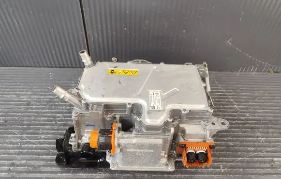 Renault Clio V Voltage converter inverter 292A01977R ECD25010014
