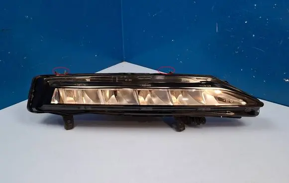 Skoda Superb B8 (3V) Front fog light 3V0941700B 90150339
