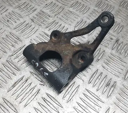 Nissan Micra Engine mounting bracket
