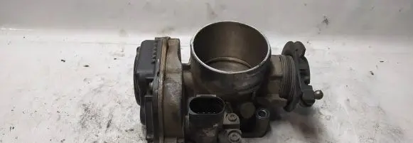 Audi A6 S6 C5 4B Throttle valve 058133063M 408237212003