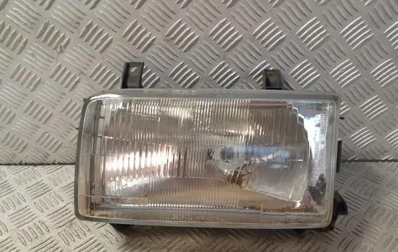 Volkswagen Transporter - Caravelle T4 Headlight/headlamp