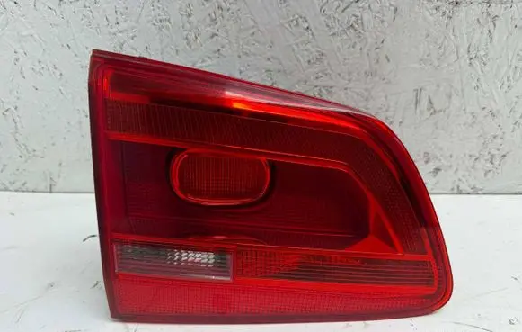 Volkswagen Touran II Tailgate rear/tail lights 1T0945093 0411520210 2TZ01046901