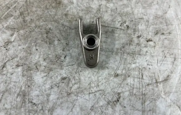 Mercedes-Benz Vito Viano W638 Fuel Injector clamp holder