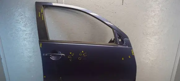 Citroen C-Crosser Front door 