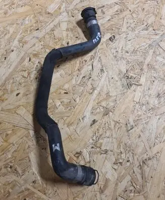 BMW 7 G11 G12 Engine coolant pipe/hose 8572908