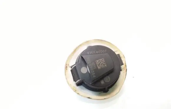 Volkswagen Golf VI Airbag deployment crash/impact sensor 5K0959354 5WK44007