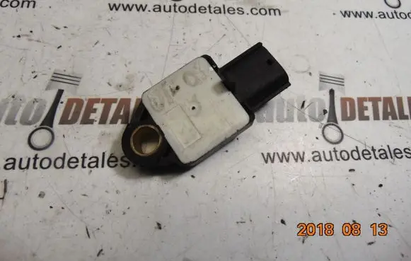 Mitsubishi Outlander Airbag deployment crash/impact sensor 8651A001