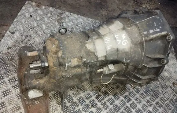Mercedes-Benz E W124 Manual 4 speed gearbox 1128179 1242000701 17174110