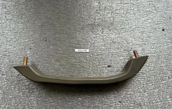 Mitsubishi Pajero Tailgate trunk handle MB197946