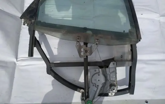 Audi A4 S4 B5 8D Sliding door window regulator with motor 8d0839400
