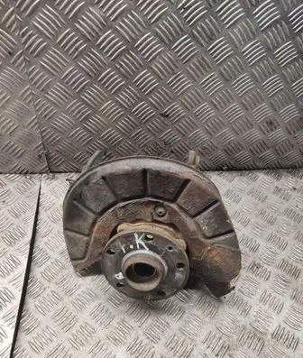 Volkswagen Caddy Front wheel hub