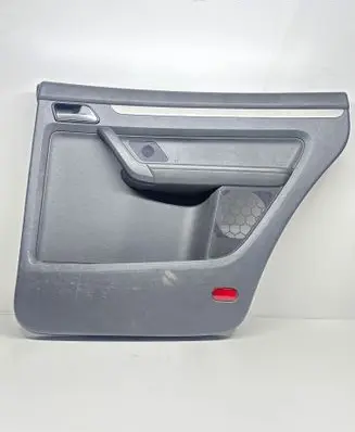 Volkswagen Touran I Rear door card panel trim 1T0867212
