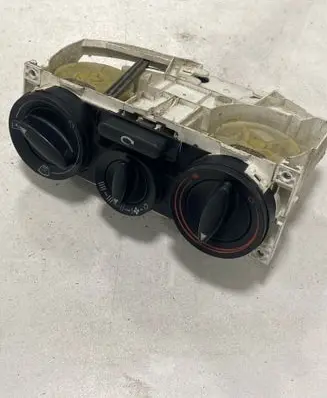Audi A3 S3 8L Climate control unit 8L0819045A 901510981000