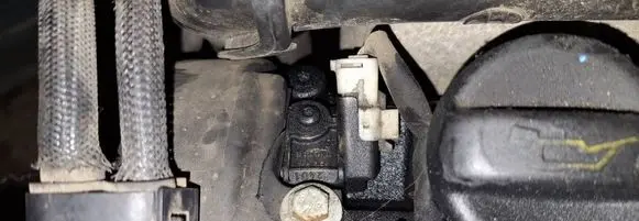 Peugeot 307 Camshaft position sensor 9628559980