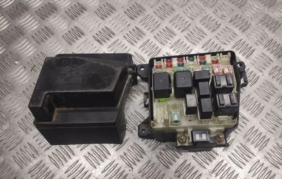 Mazda Premacy Fuse box set PA66PPE