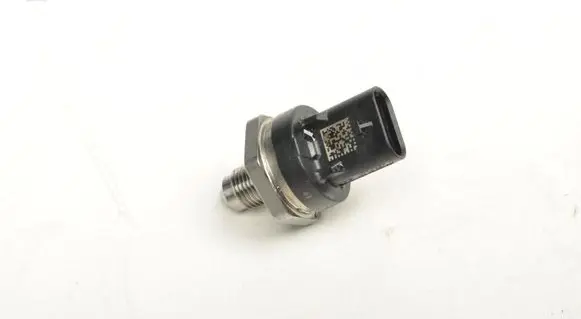 Mercedes-Benz GLC C253 Fuel pressure sensor A2549050500