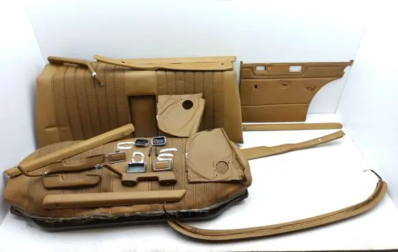 Mercedes-Benz 250 280 C CE W114 Interior set 