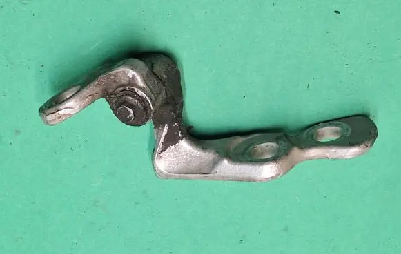 Ford Kuga I Rear door upper hinge 