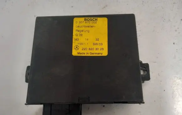 Mercedes-Benz S W220 Light module LCM 2208203026 0307870002