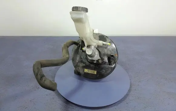 Mazda CX-5 Brake booster