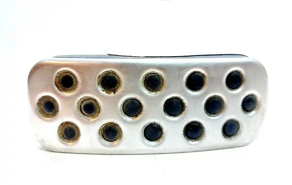 Accelerator throttle pedal