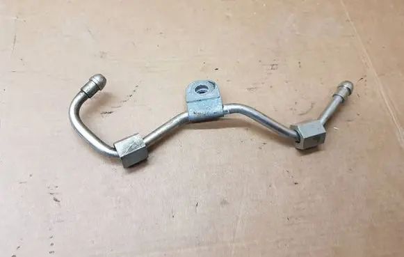 Volkswagen Eos Fuel line pipe 03CABBA5 735410112