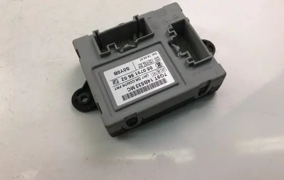 Volvo S80 Other control units/modules 7G9T14B533MC