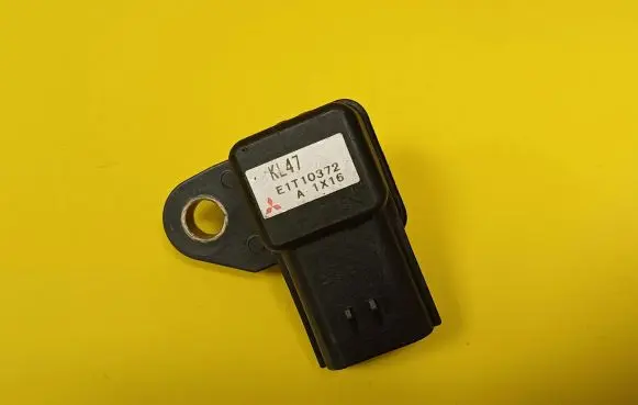 Mazda 6 Air pressure sensor E1T10372