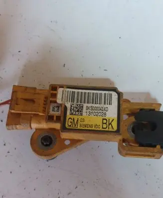 Opel Signum Airbag deployment crash/impact sensor 13102028