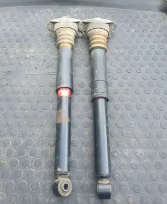 Rear shock absorber/damper