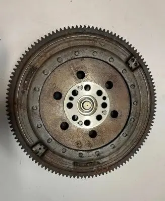 BMW 1 E81 E87 Dual mass flywheel 763727901