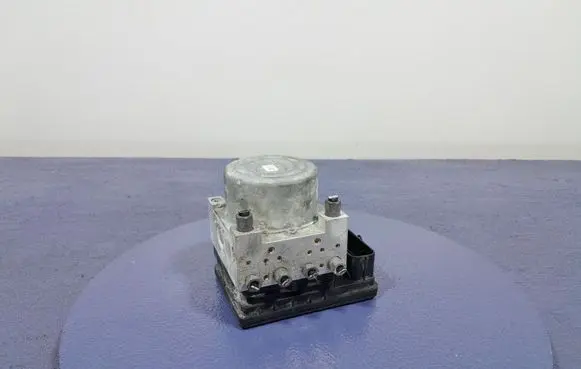 Chevrolet Corsa ABS Pump 9860815080