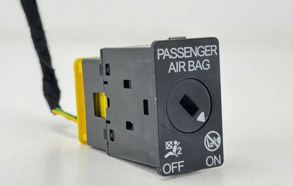 Cupra Formentor Passenger airbag on/off switch 5q0919237