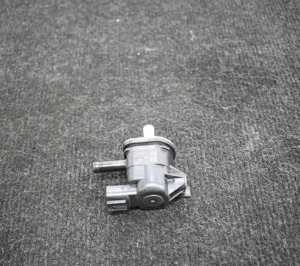 Toyota RAV 4 (XA40) Turbo solenoid valve