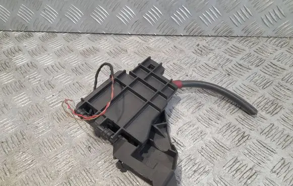 Audi A8 S8 D3 4E Voltage converter/converter module K948459F