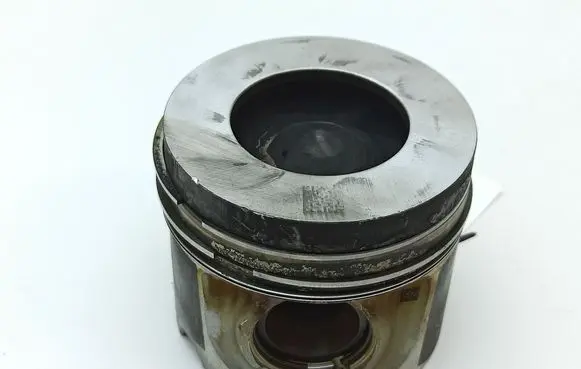 BMW 5 GT F07 Piston 84L11 7805329