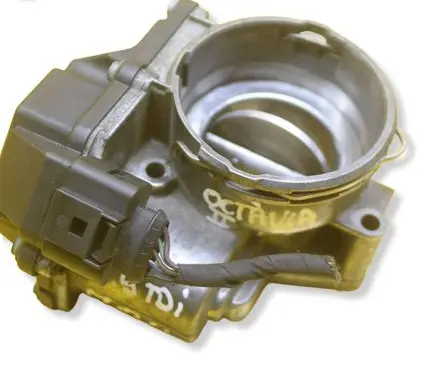 Skoda Octavia Mk2 (1Z) Throttle valve 03G128063G