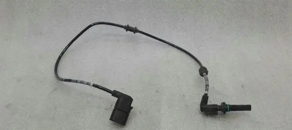 Mercedes-Benz E W213 ABS rear brake sensor A2135403905