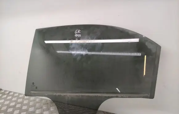 Fiat 500X Rear door window glass