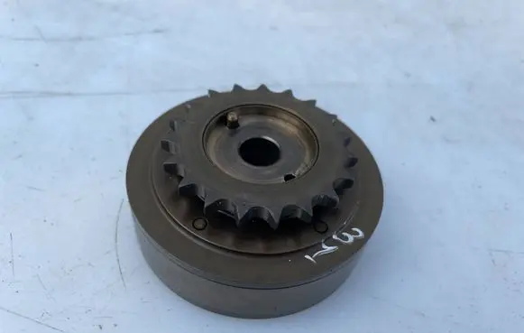Seat Leon (1P) Camshaft 06F109088J