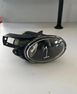 Volkswagen PASSAT B6 Front fog light 27129400