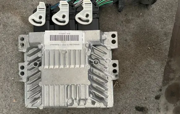 Ford Kuga I Other control units/modules 8V4112A650CA 132009J