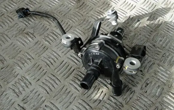 Hyundai Kona I Electric auxiliary coolant/water pump 2510003HZZ1