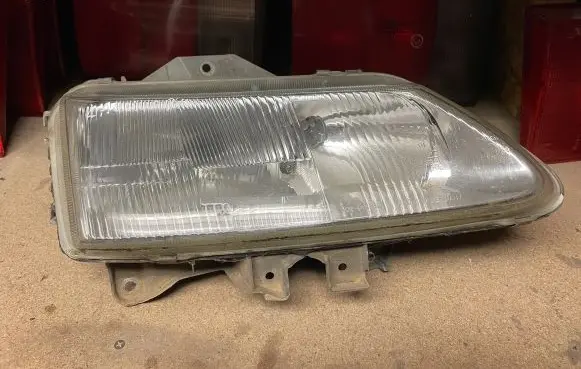 Renault Laguna I Headlight/headlamp 13996600