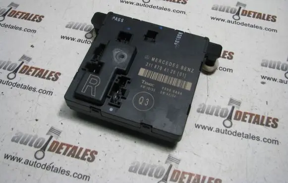 Mercedes-Benz E W211 Door control unit/module A2118704126