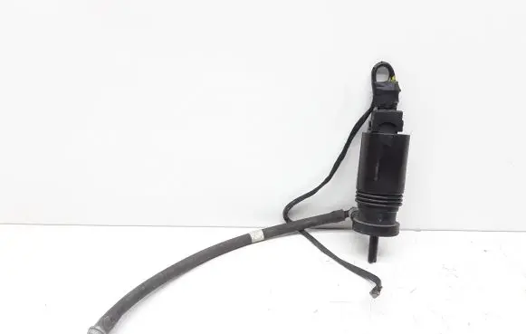 Volvo V70 Headlight washer pump 1013229 100903A 952905