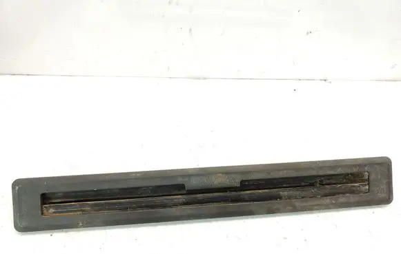 Peugeot 807 Rear seat rail trim cover 14860390YR