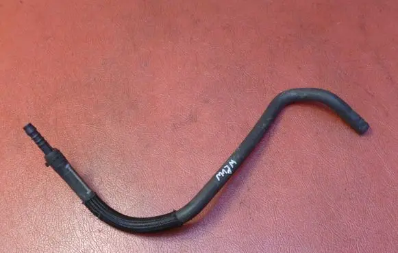 Ford Fiesta Engine coolant pipe/hose