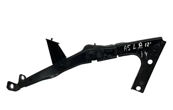 Fender mounting bracket