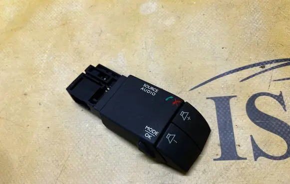 Renault Clio IV Steering wheel buttons/switches 255522448R